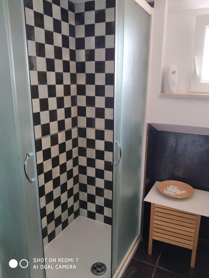 B&B Residenza Leonardo Falconara Marittima Luaran gambar